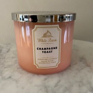*NEW* Champagne Toast White Barn Bath  3 wick candle